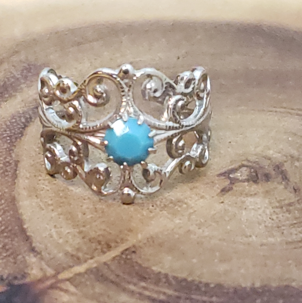 Vintage Adjustable Rings - Picture 2 of 4